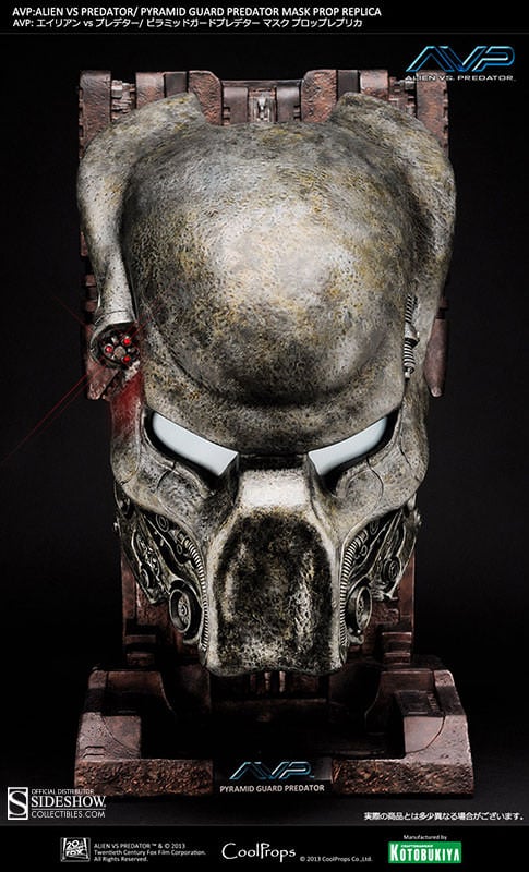 Pyramid Guard Predator Mask